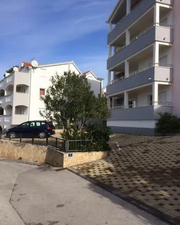 Collignon Apartment